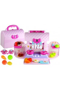 Bucatarie cu accesorii in gentuta, roz